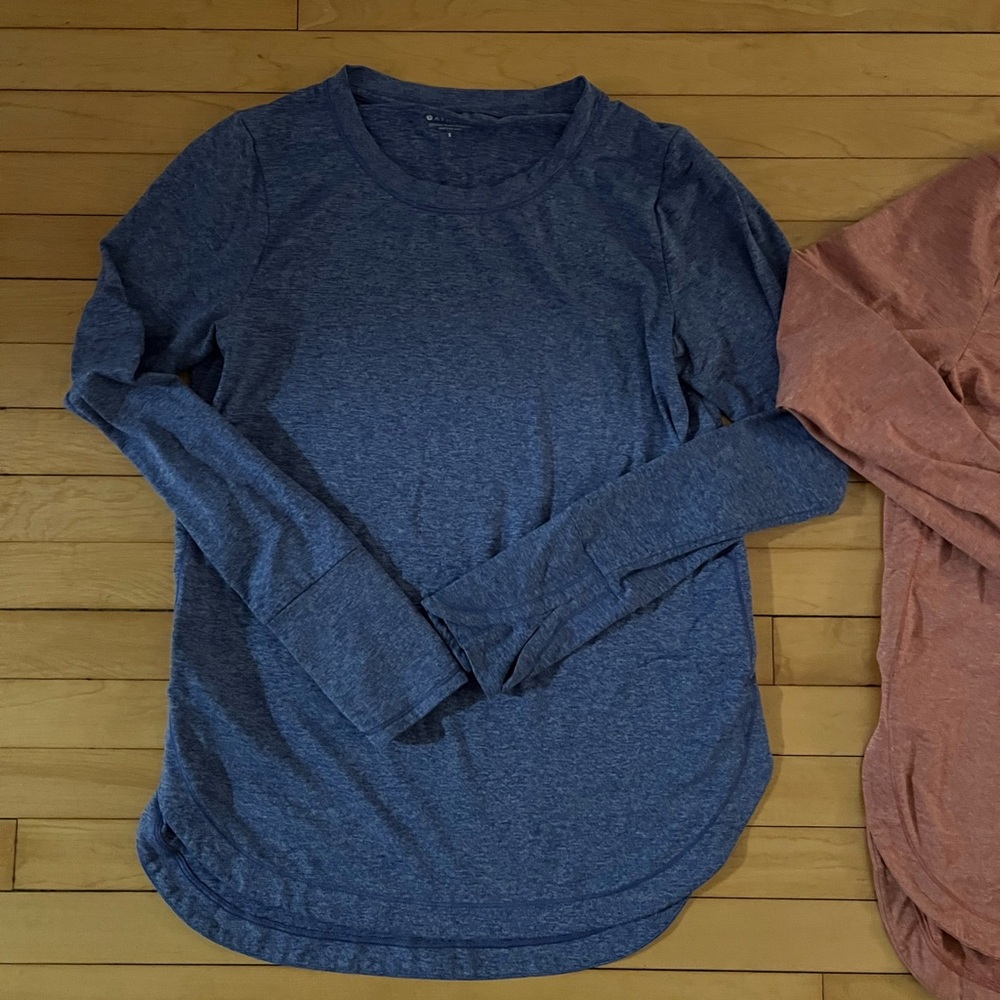 Set of 2- Athleta long sleeves! - Picture 6 of 13
